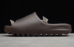 Yeezy Slipper