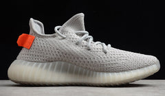 YEEZY BOOST 350 V2