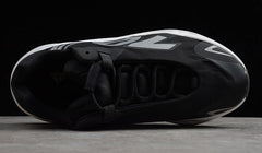 YEEZY BOOST 700 MNVN