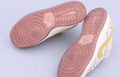 NIKE SB DUNK LOW SAMBA