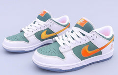 NIKE SB DUNK LOW PRO