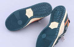 Ziv Lee X NIKE SB DUNK LOW
