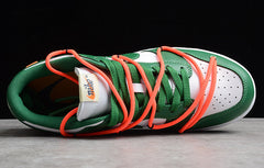OFF WHITE X FUTURA X NIKE SB DUNK LOW