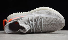 YEEZY BOOST 350 V2