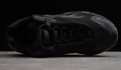 YEEZY BOOST 700 MNVN