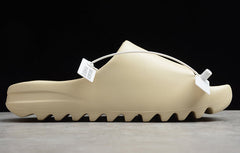 Yeezy Slipper