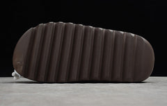 Yeezy Slipper