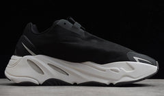YEEZY BOOST 700 MNVN