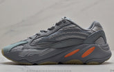 YEEZY BOOST 700