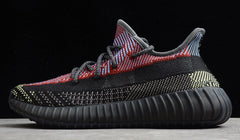 YEEZY BOOST 350 V2