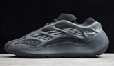 YEEZY BOOST 700 V3
