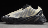 YEEZY BOOST 700 MNVN