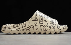 Yeezy Slipper