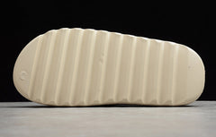 Yeezy Slipper