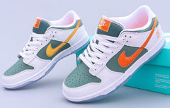 NIKE SB DUNK LOW PRO