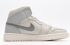 Air Jordan 1  Mid