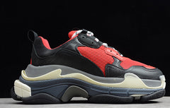 BALENCIAGA TRIPLE S