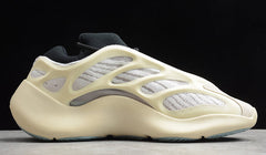 YEEZY BOOST 700 V3