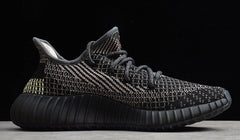 YEEZY BOOST 350 V2