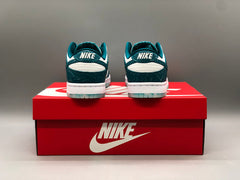 Nike SB Dunk Low “Ocean”