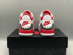 Air Jordan 3 OG Fire Red